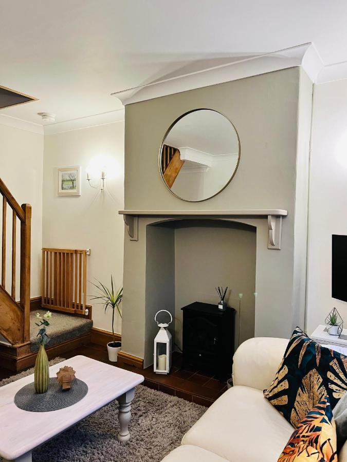 Cosy Heather Cottage Ashbourne  Dış mekan fotoğraf